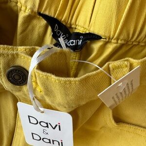 DAVI & DANI Canary Yellow Casual Pants with Tag